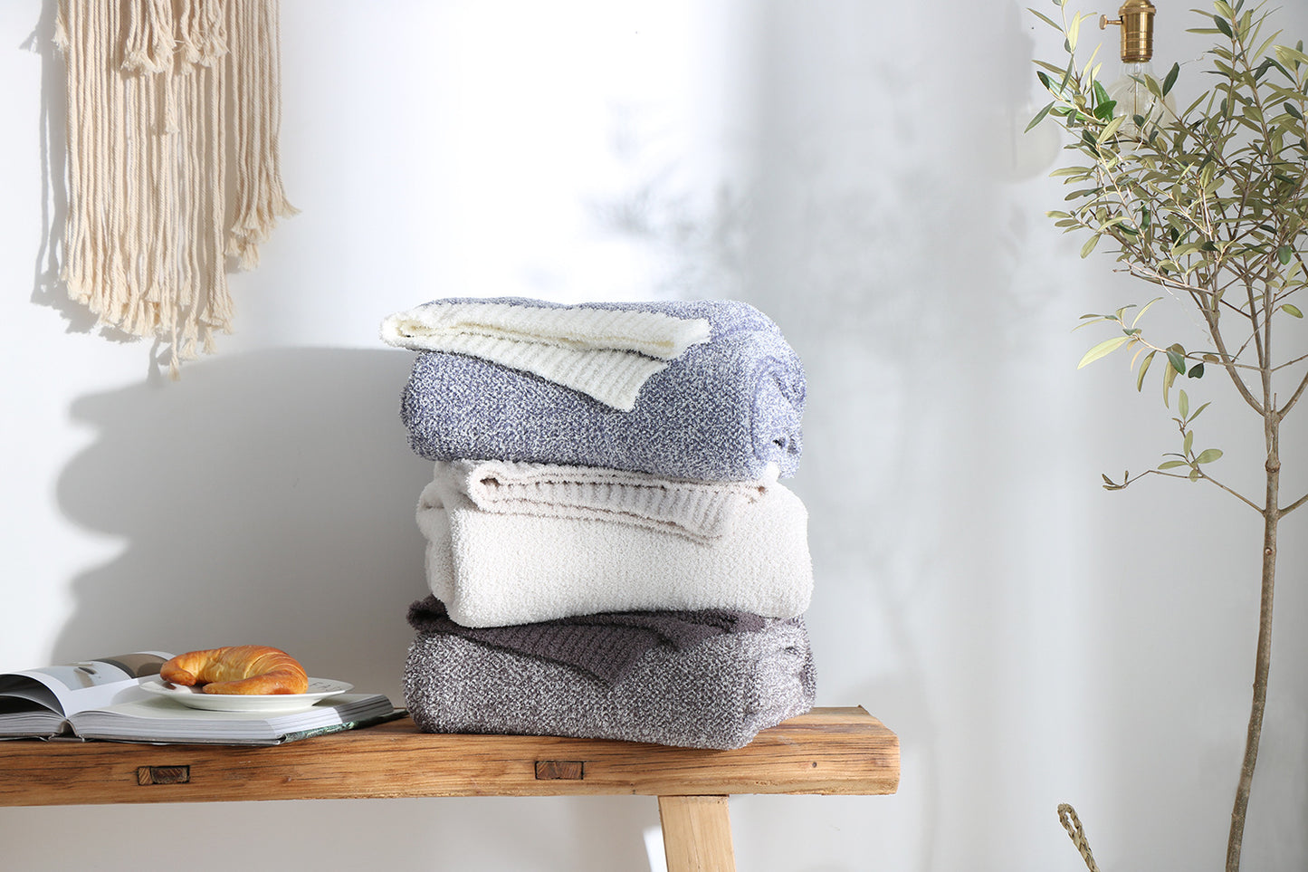 The Essential Textured Lounge Throw | Muted Sage